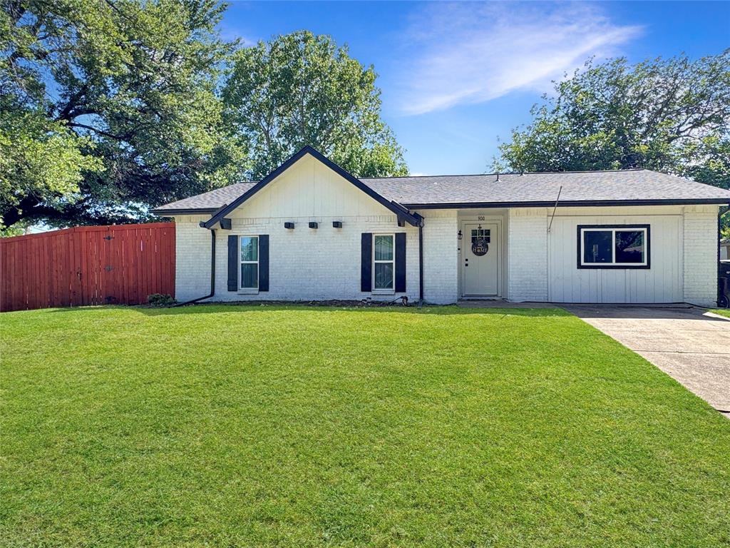900 Shenandoah Drive Property Photo 1
