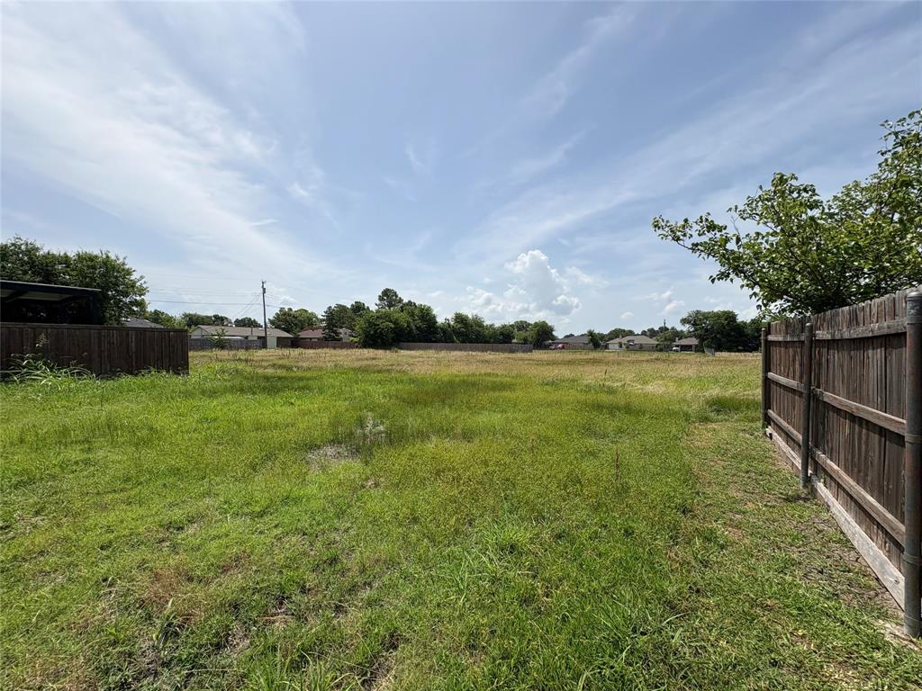 7012 Garner Road Property Photo 10