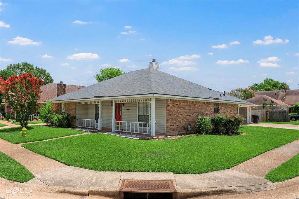 5900 Stockwood Street Property Photo 1