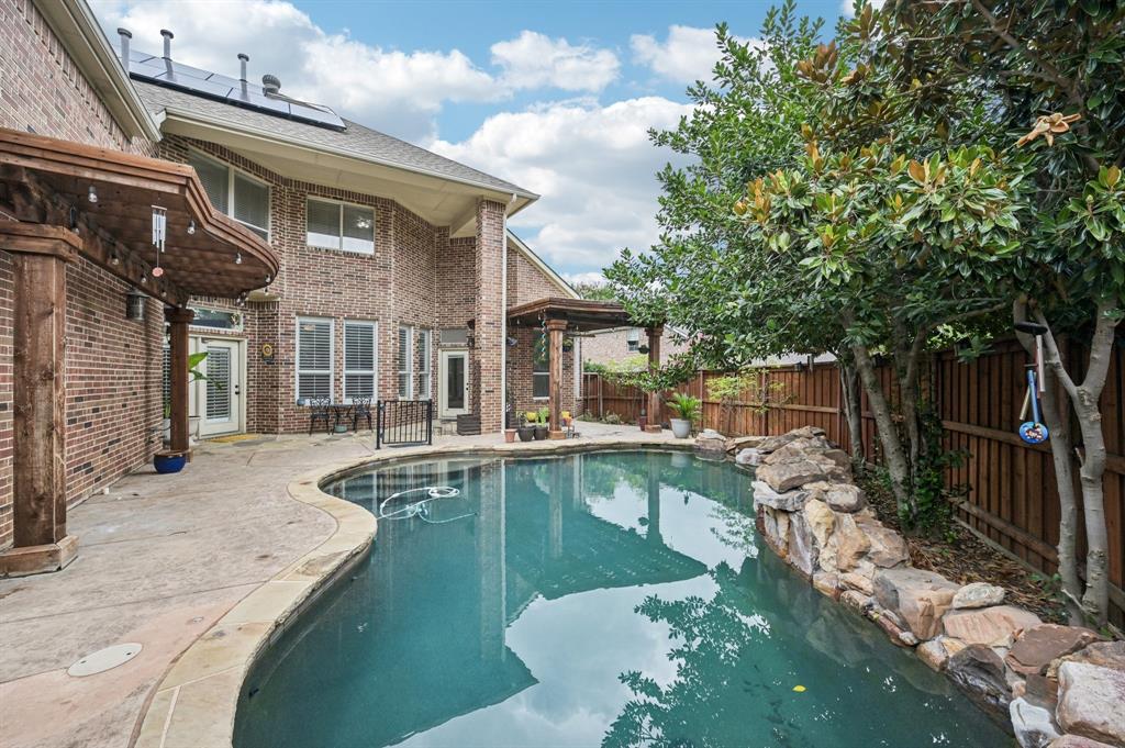 419 Sea Hawk Court Property Photo 1
