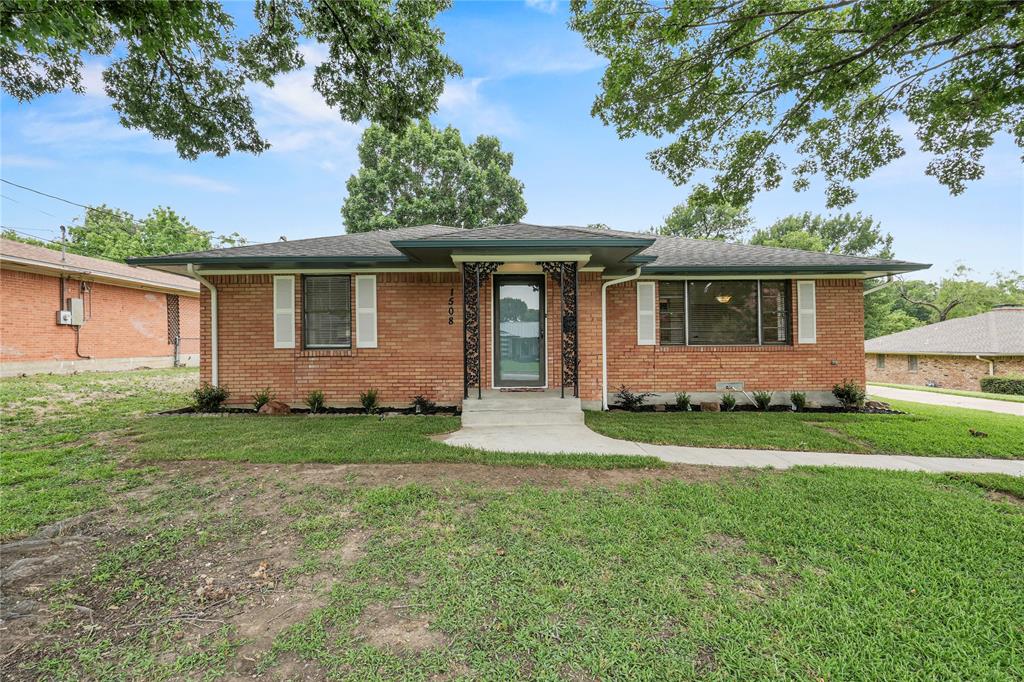 1508 Ross Avenue Property Photo 1