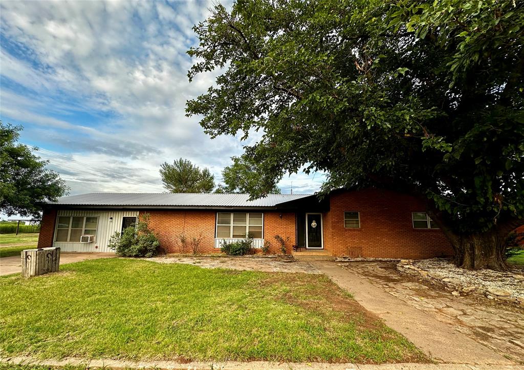 141 Dickson Road Property Photo 1