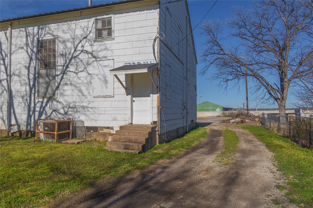 408 6th Street Property Photo 14