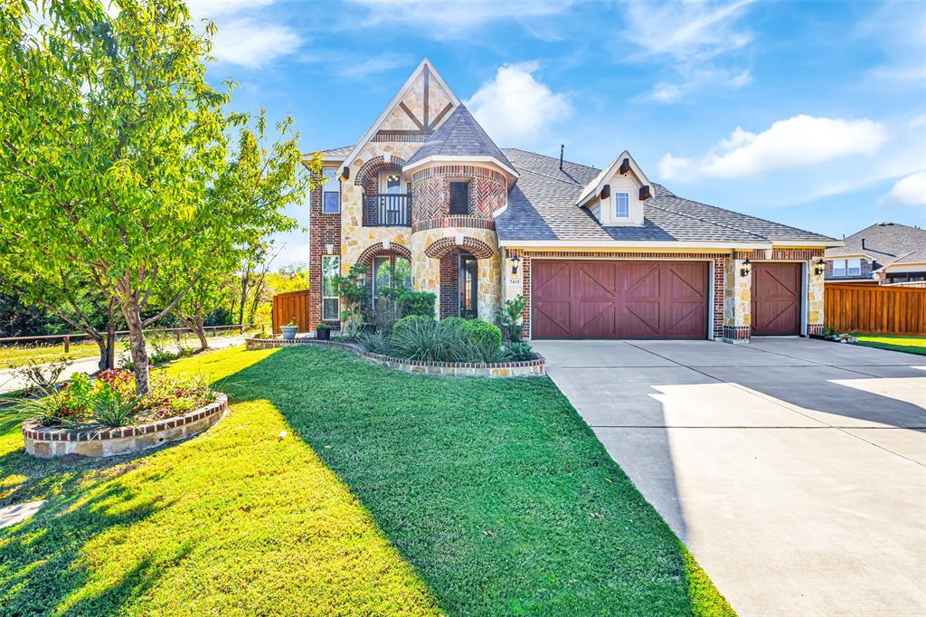 7415 Volar Court