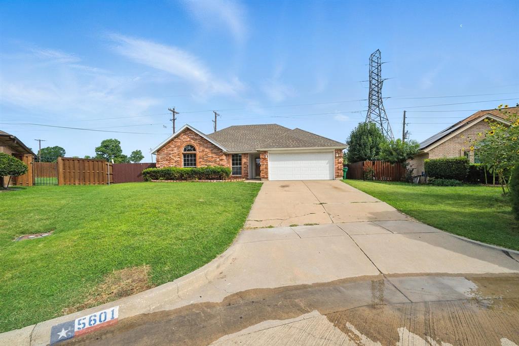 5601 Fairway Circle Property Photo 1
