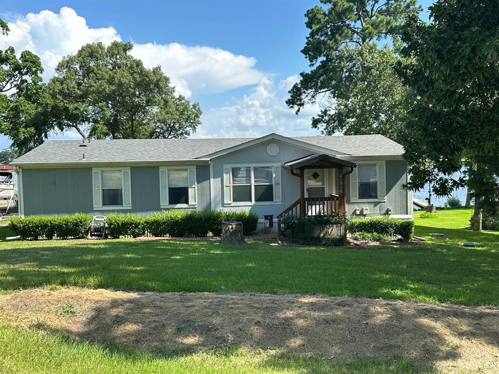 21516 Water Ridge Road Property Photo 1