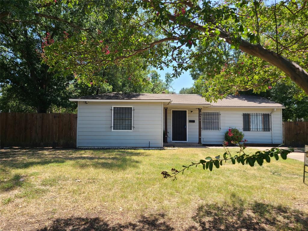 2306 Healey Drive Property Photo 1