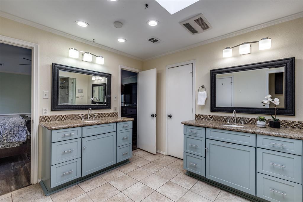 15881 Nedra Way Property Photo 17