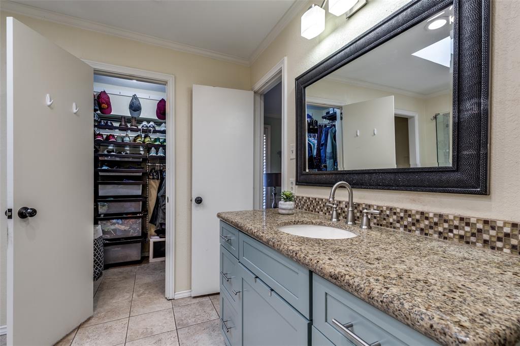 15881 Nedra Way Property Photo 18