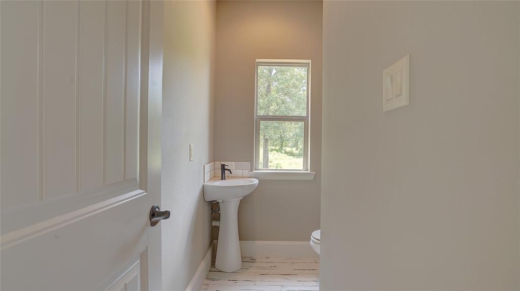 13580 Rock Springs Property Photo 9