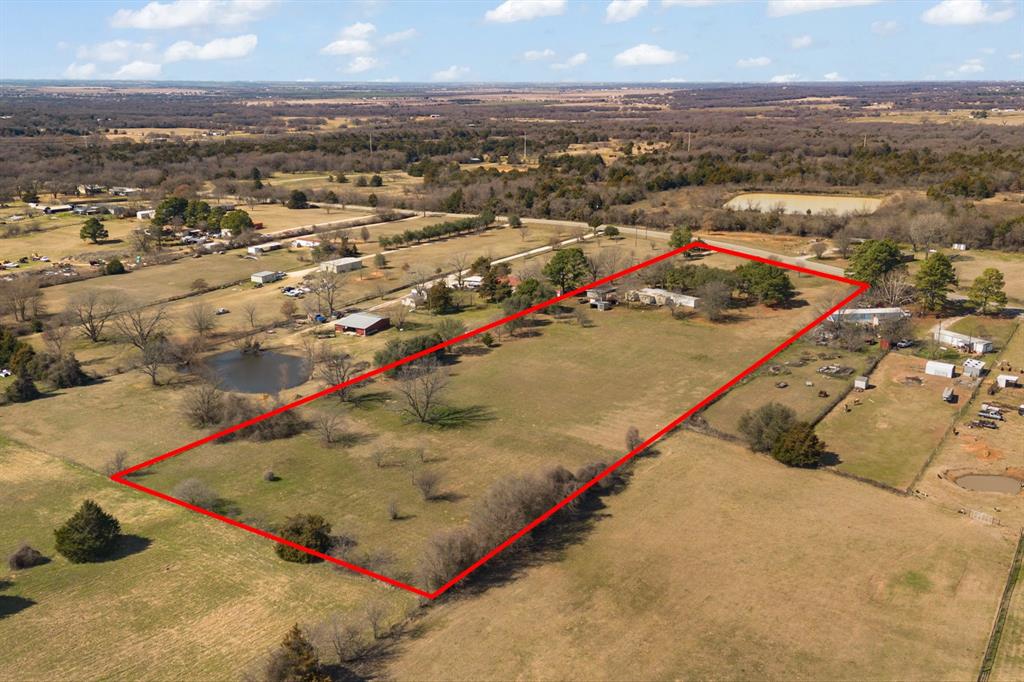 4132 E Fm 916 Property Photo 4