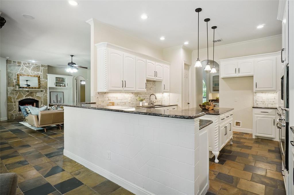 7200 Oak Creeks Court Property Photo 13
