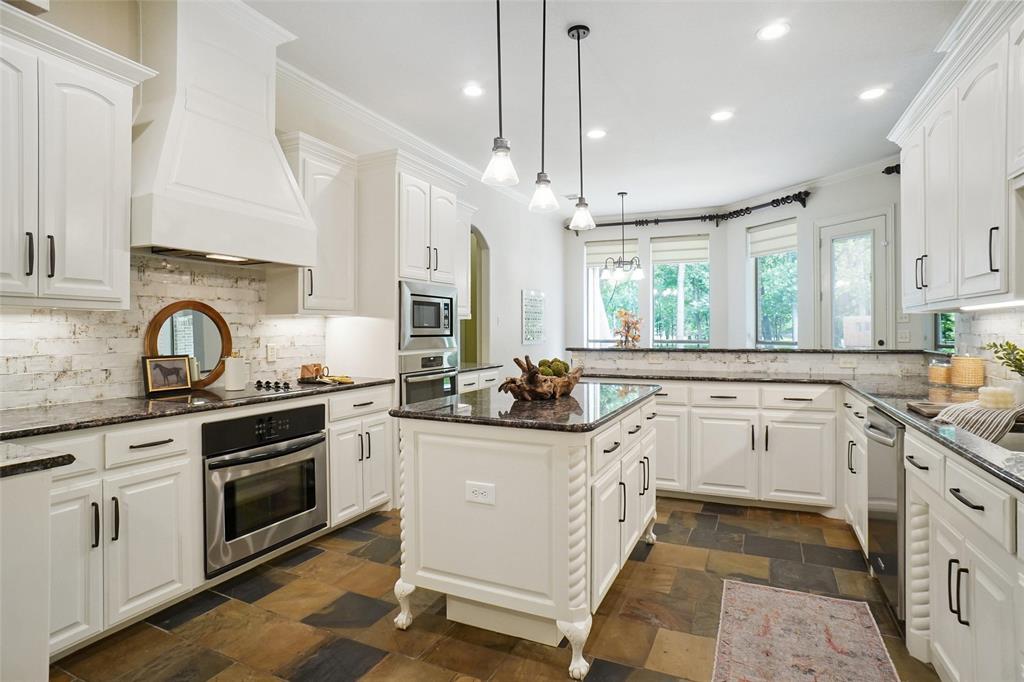 7200 Oak Creeks Court Property Photo 16