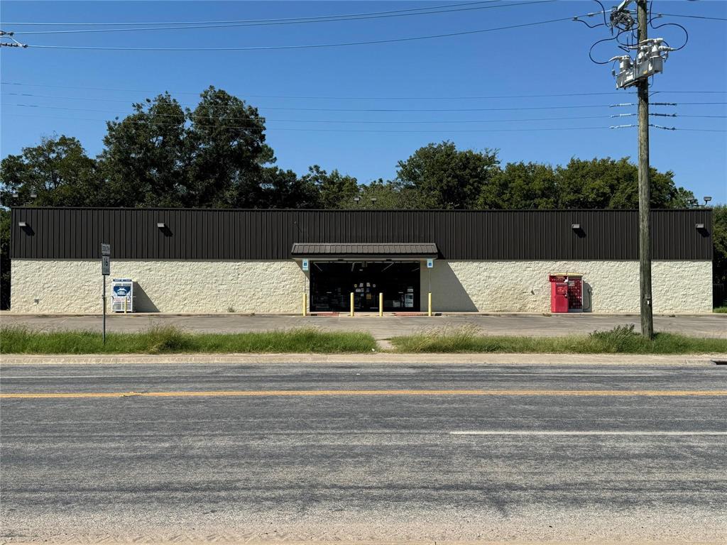 800 N Texas Street Property Photo 1