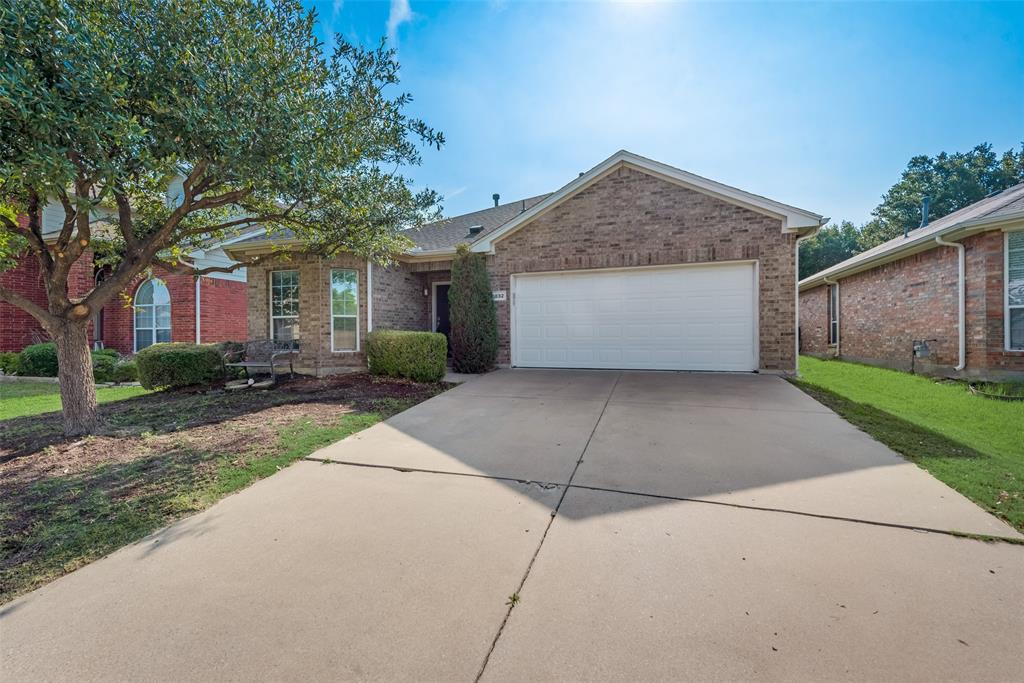 5832 Center Ridge Drive