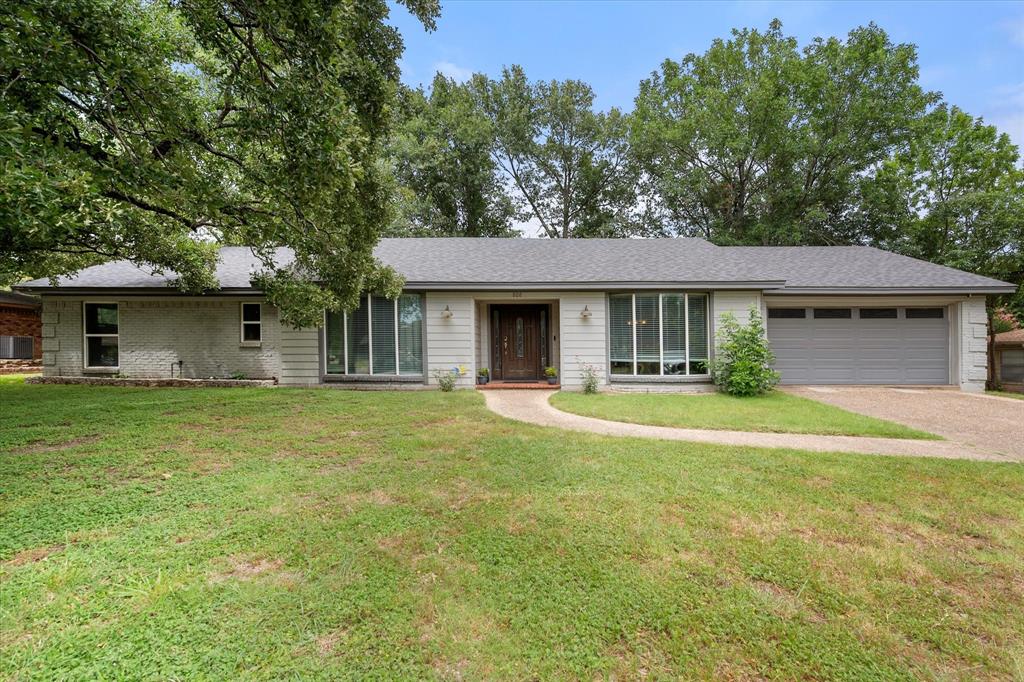 808 Northwood Boulevard Property Photo 1
