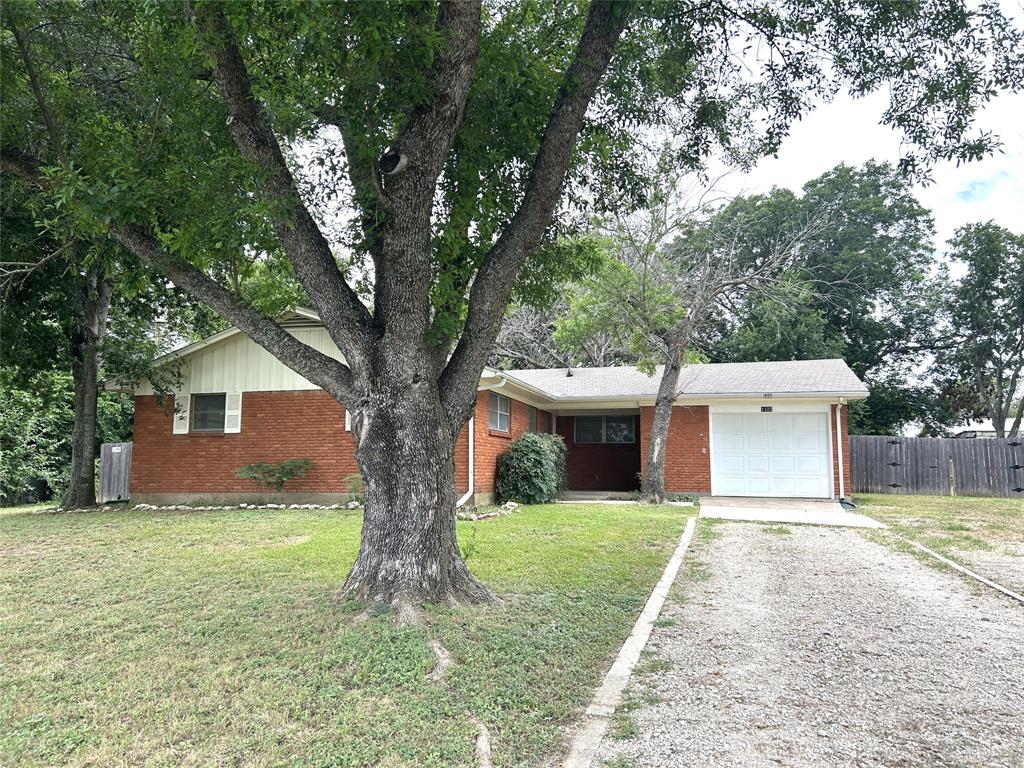 1102 S Louisiana Street Property Photo 1