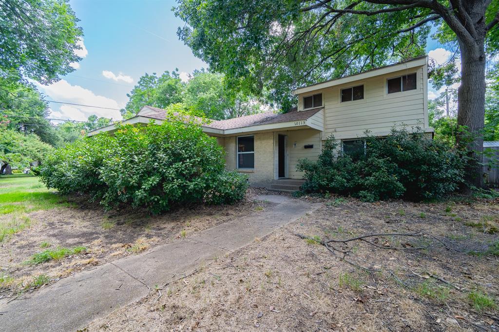 10115 Northlake Drive Property Photo 1