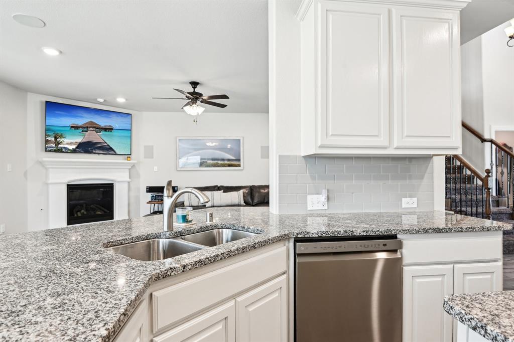 1455 Carmel Drive Property Photo 11
