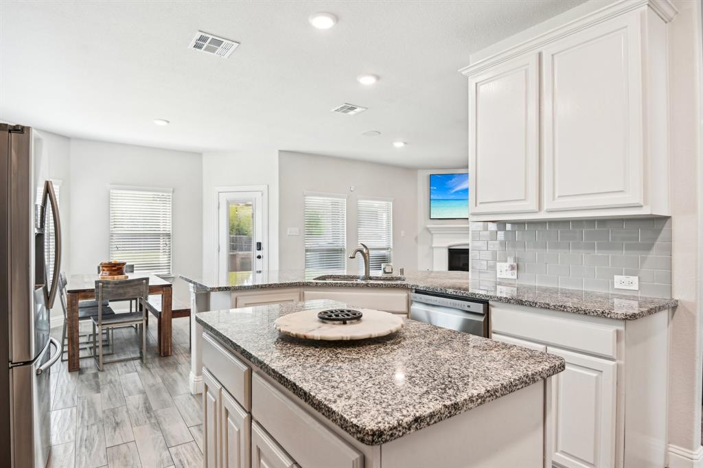 1455 Carmel Drive Property Photo 12