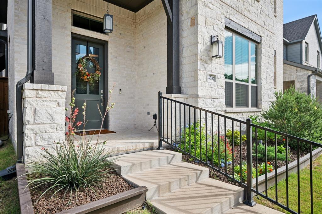4837 Miles Way Property Photo 2