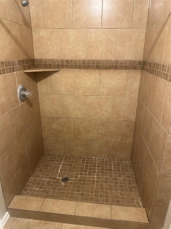 701 Hulme Street Property Photo 15