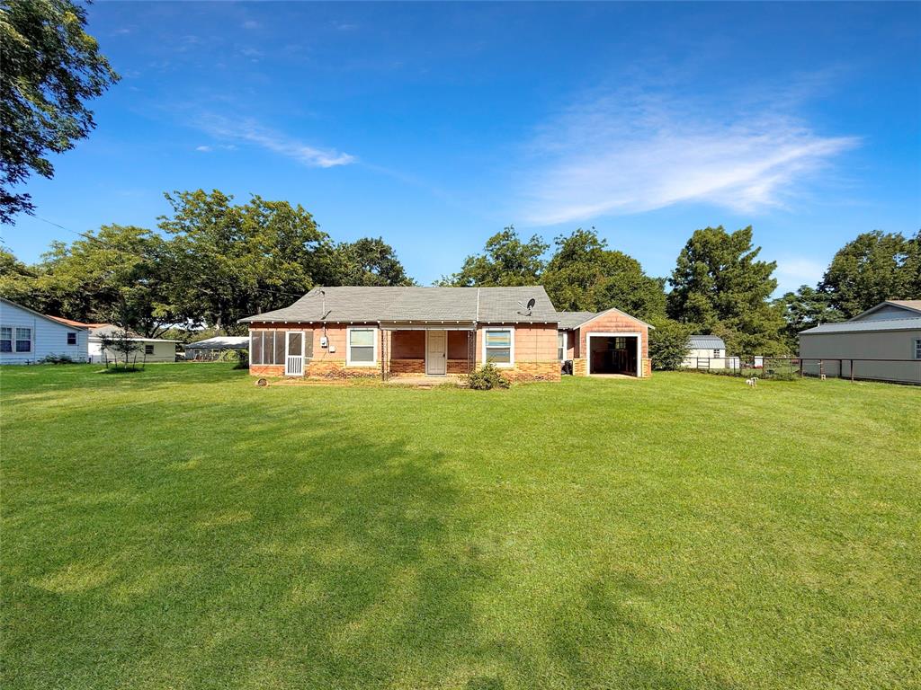 405 Edgar Street Property Photo 1
