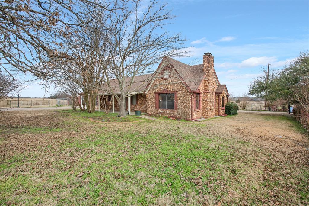 649 E Us Highway 84 Property Photo 9