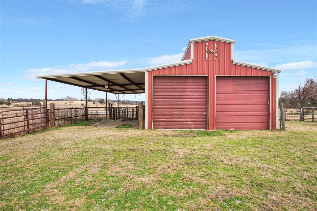 649 E Us Highway 84 Property Photo 31