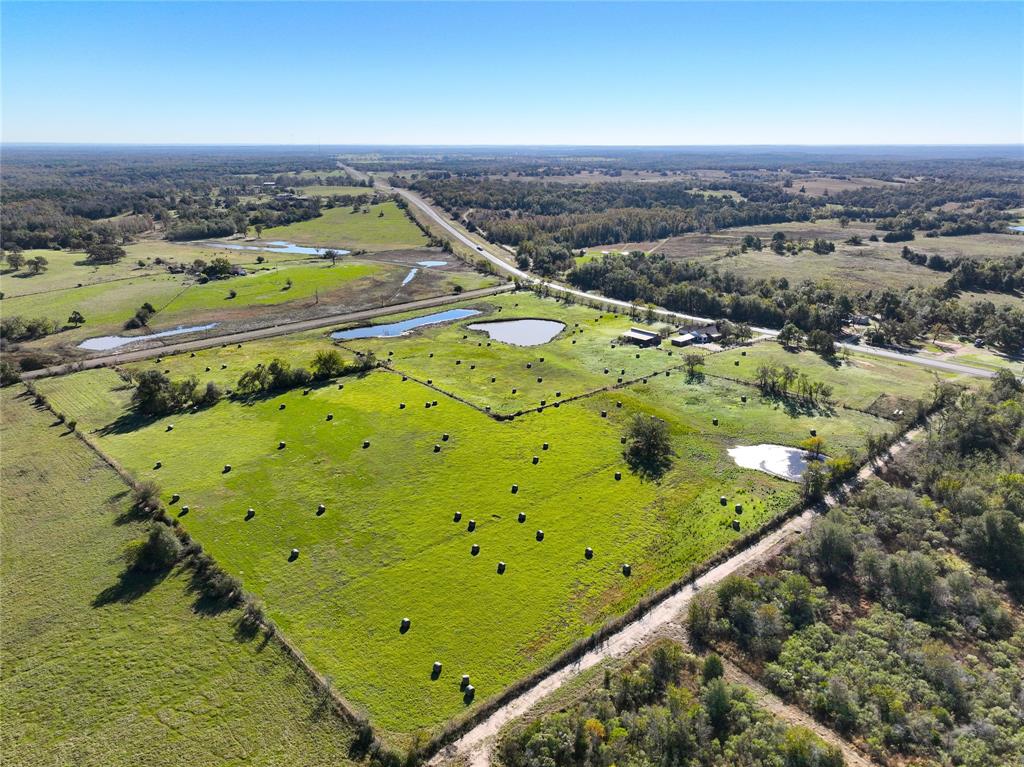 649 E Us Highway 84 Property Photo 35