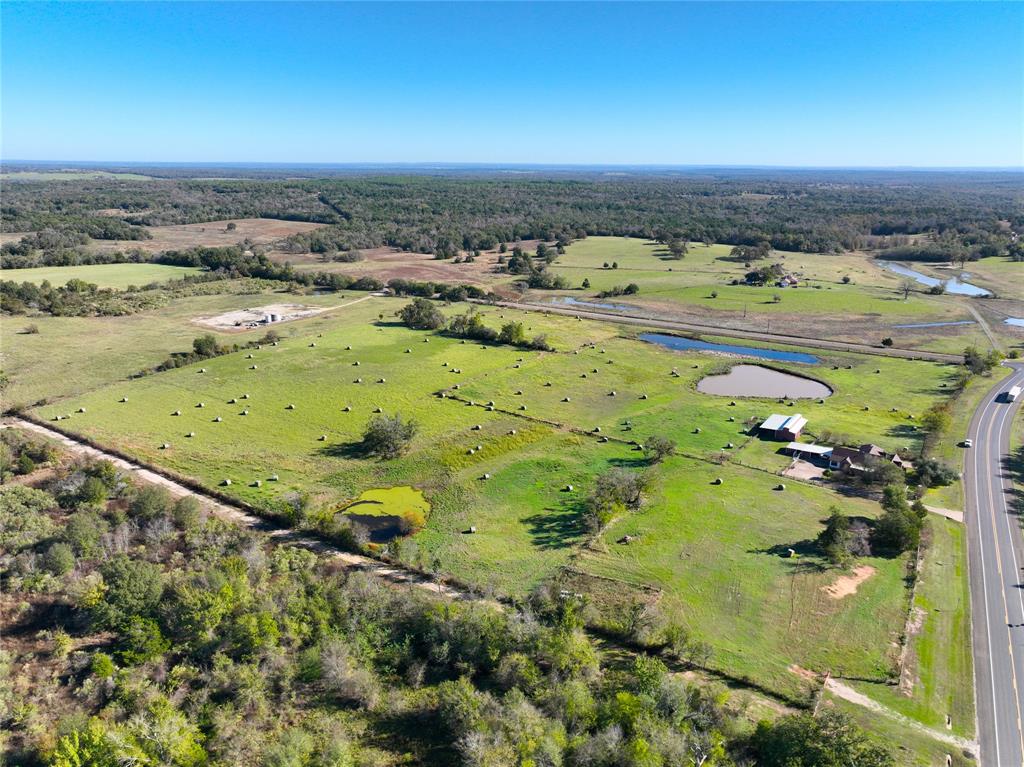 649 E Us Highway 84 Property Photo 37
