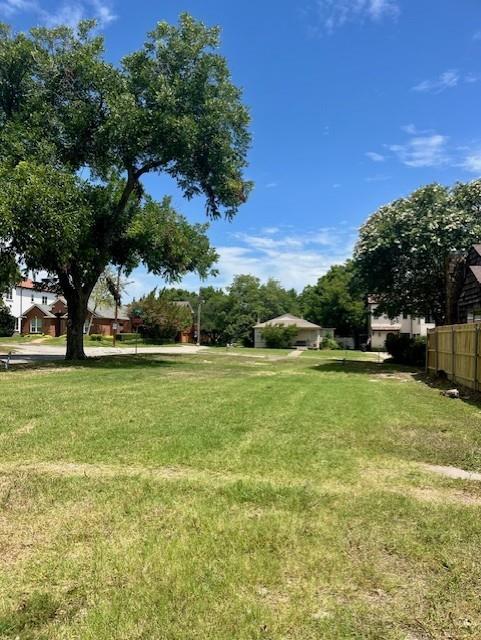 3829 W 5th Street Property Photo 6