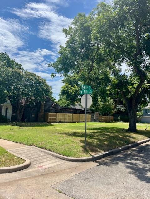 3829 W 5th Street Property Photo 7