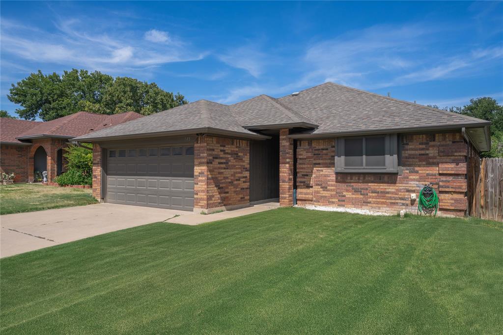713 Sunrise Court Property Photo 1