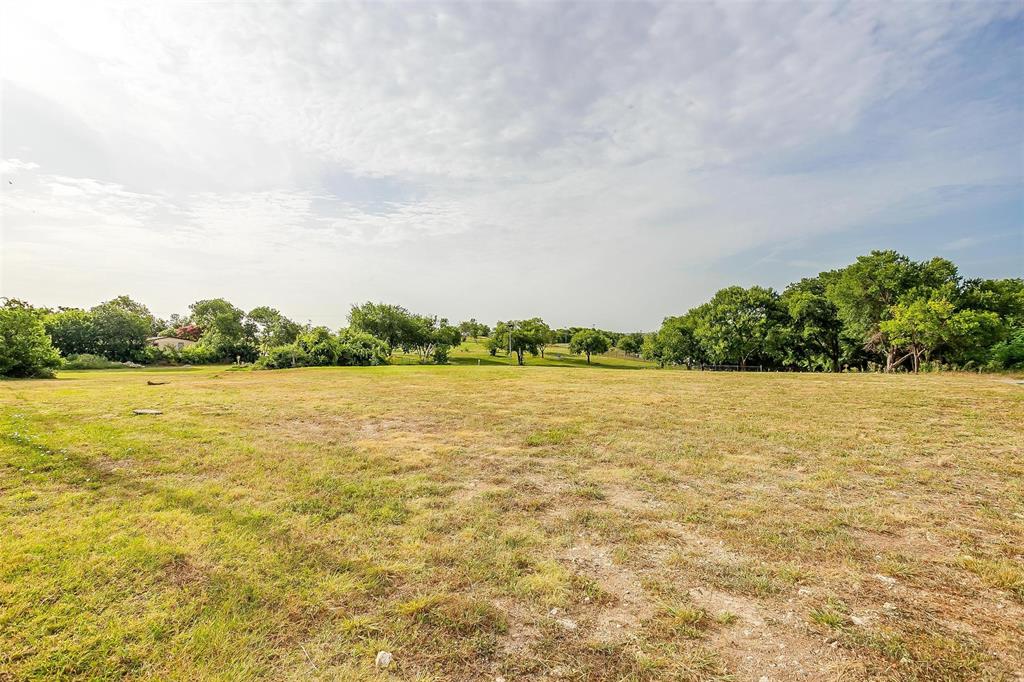 5816, 5820, 5824 Helmick Avenue Property Photo 14