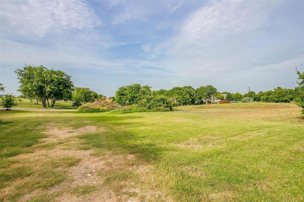 5816, 5820, 5824 Helmick Avenue Property Photo 15