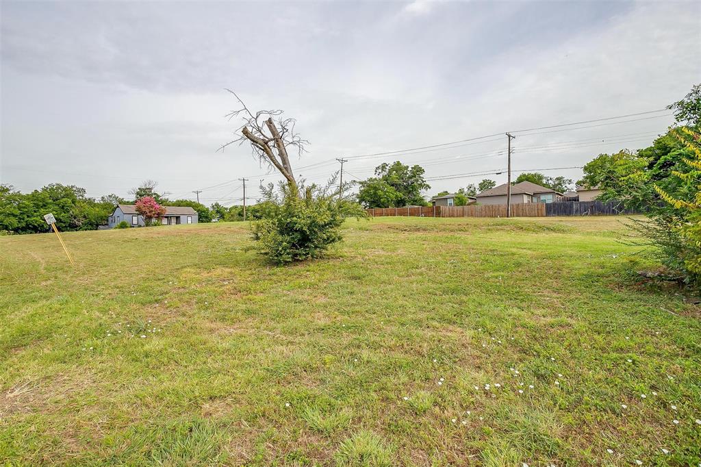 5816, 5820, 5824 Helmick Avenue Property Photo 24