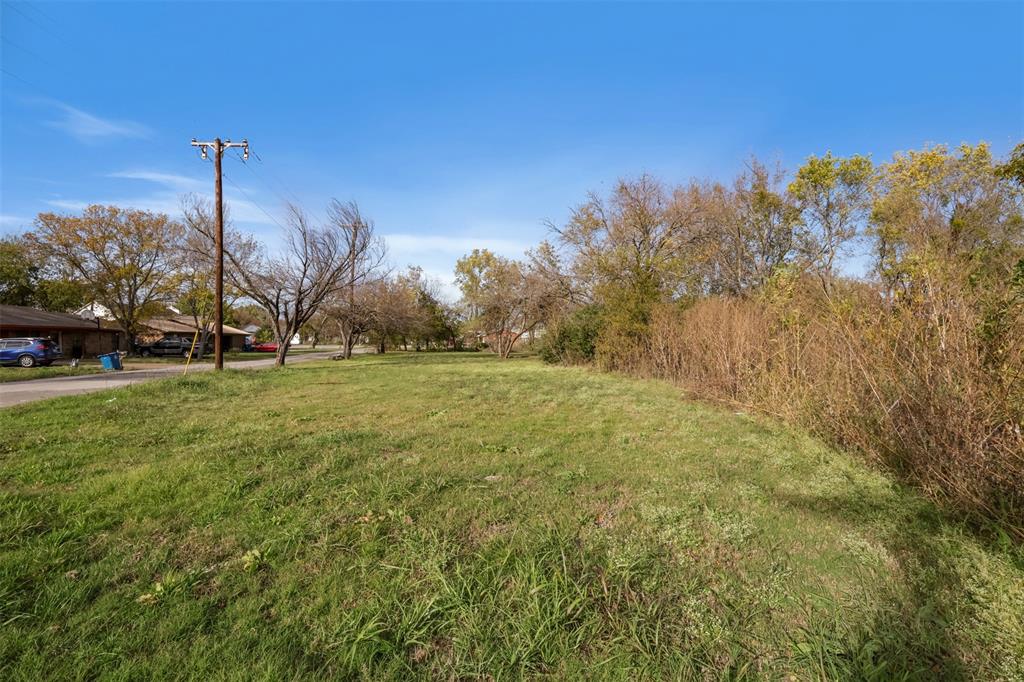 401 S Nash Street Property Photo 4
