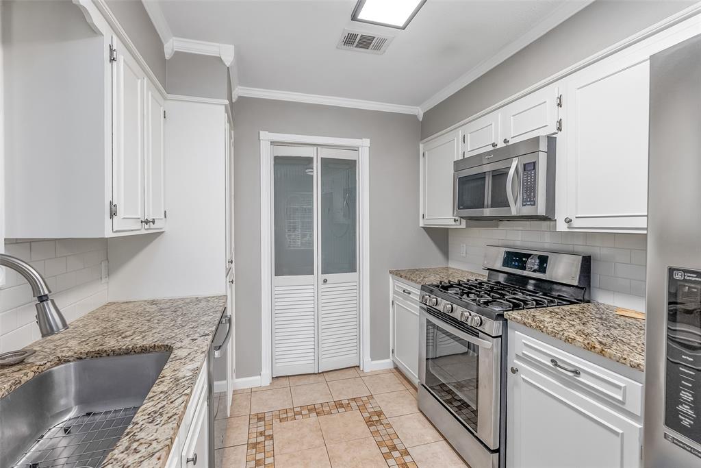 9794 Monticello Drive Property Photo 1