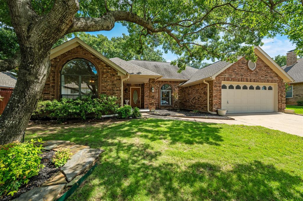 6890 Rolling Ridge Drive Property Photo 1