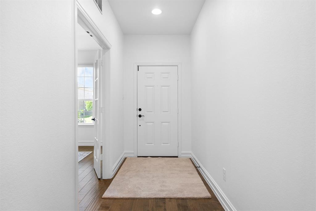 1412 Westborough Drive Property Photo 9