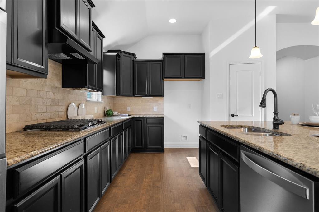 1412 Westborough Drive Property Photo 12