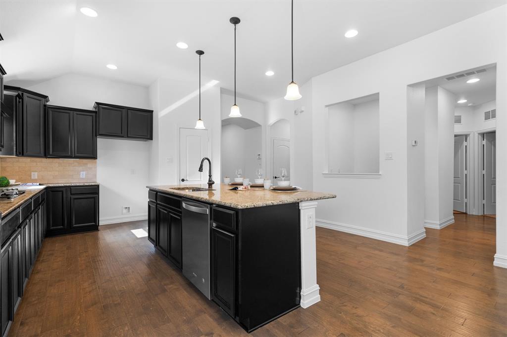 1412 Westborough Drive Property Photo 13