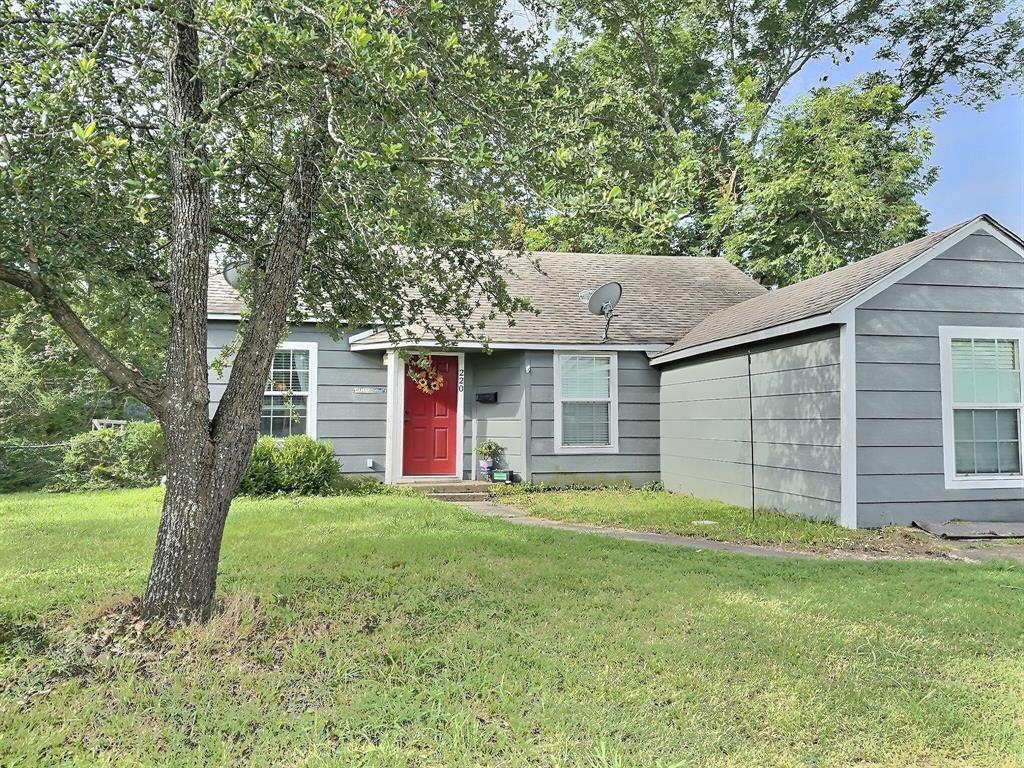 220 E Evans Avenue Property Photo 1