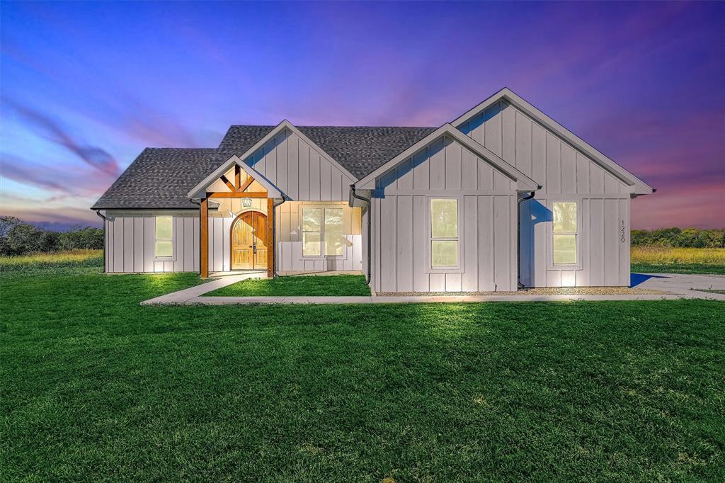 1220 County Road 4045