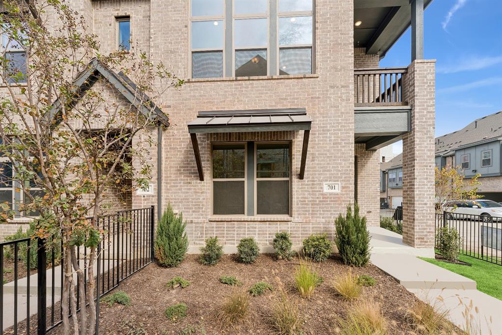 4839 Fuller Court 701