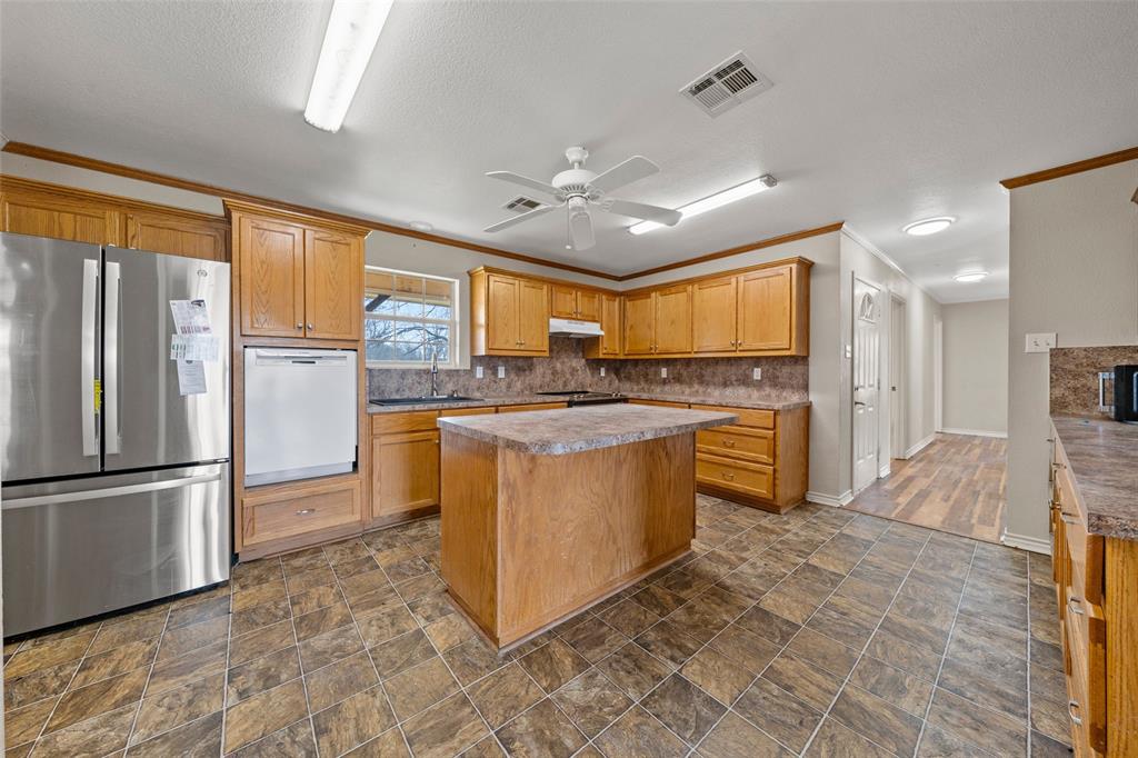 771 Hcr 2233 Property Photo 5