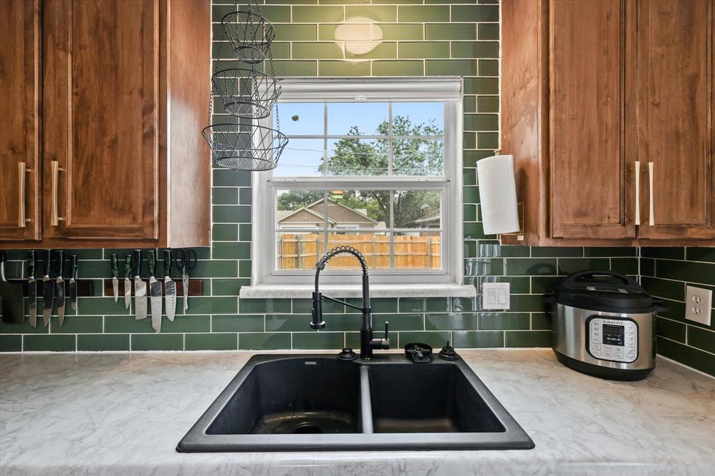 2210 Nantucket Village Circle Property Photo 1