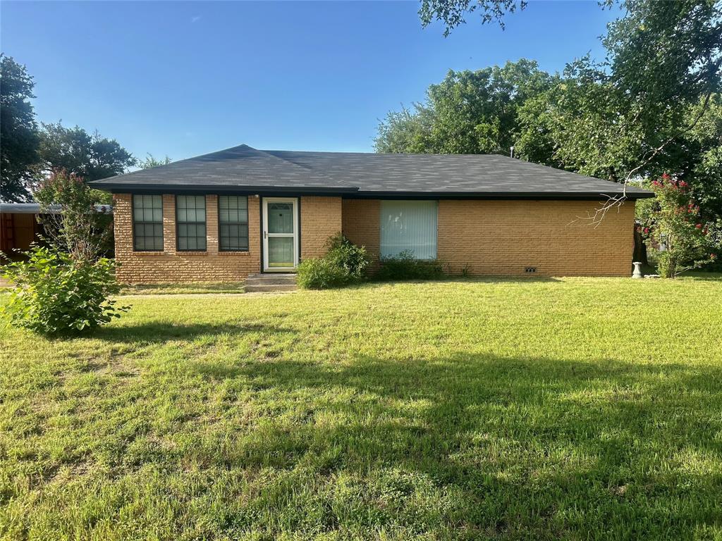 1121 E Coke Property Photo 1