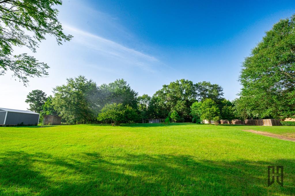 389 Country Club Citcle